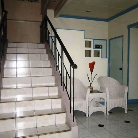 Coastal Inn Dumaguete City ภายนอก รูปภาพ